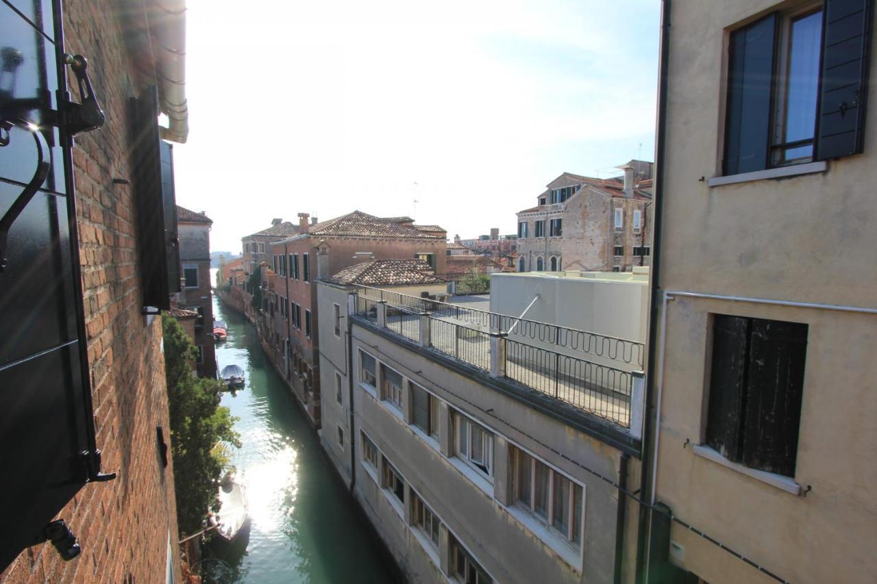 City Apartments Salute-Accademia Veneza Exterior foto